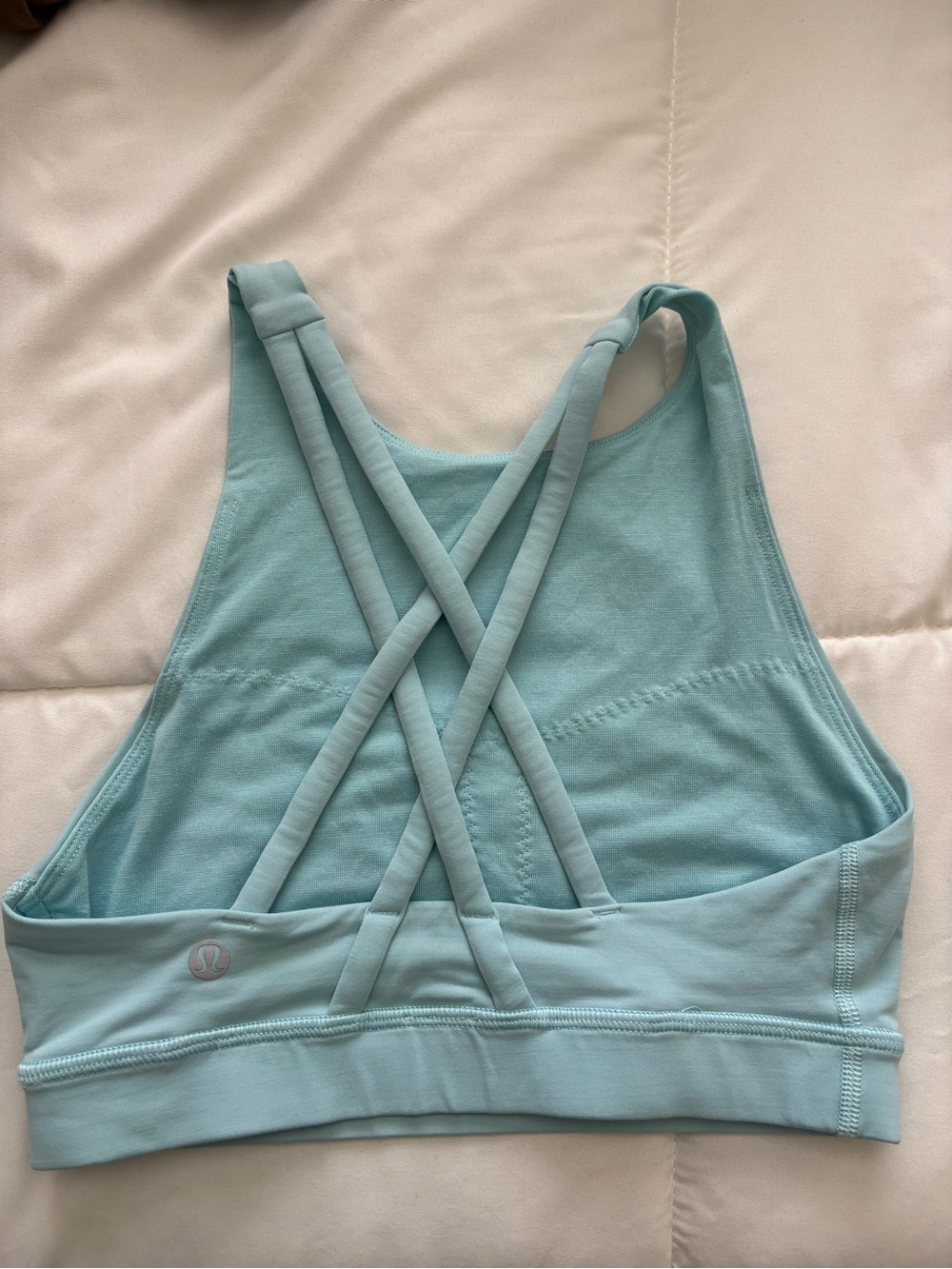 Lululemon Light Blue Sports Bra Size 2 with criss cross back - Picture 3 of 7